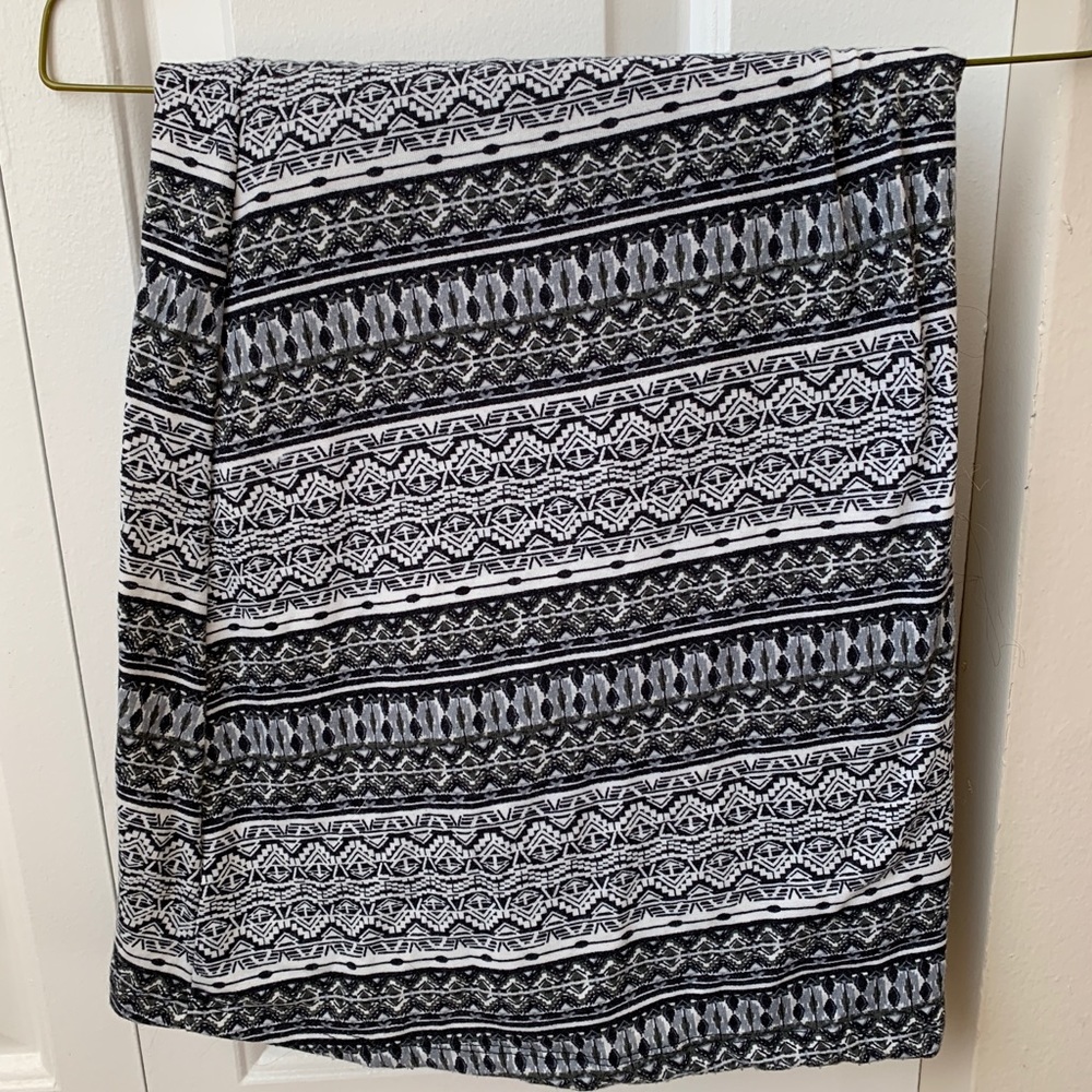 Grey printed maxi skirt